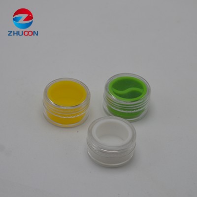 Non Stick Smoking accessories Silicone jars Plastic wax container